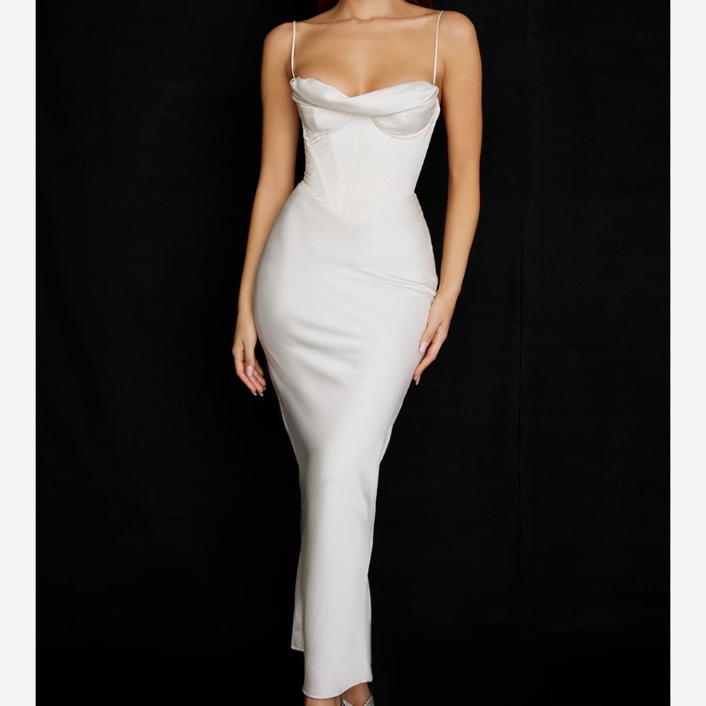 HOUSE OF CB-CHARMAINE IVORY CORSET MAXI DRESS. Size Large+ (XL) ONLY WORN ONCE!
